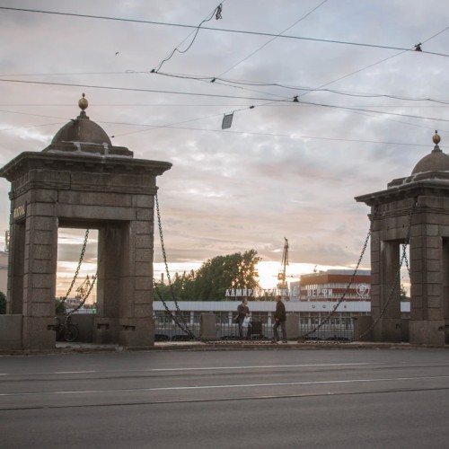 Прогулка по петербургскому Монмартру