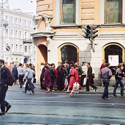 «История рок-музыки в Ленинграде»: авторская экскурсия про неформальную сторону города