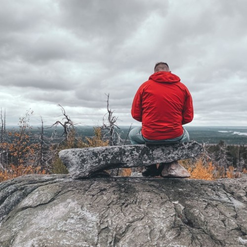 Детокс в Карелии: место силы, дары леса и походная романтика (всё включено)
