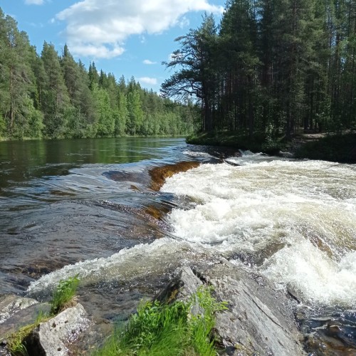 Терский и Кандалакшский берега Русского Севера: путешествие только для вашей компании