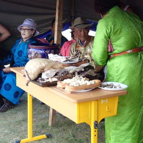 На внедорожнике по Бурятии и Монголии: 3 дня с видом на вершины Восточного Саяна (мини-группа)