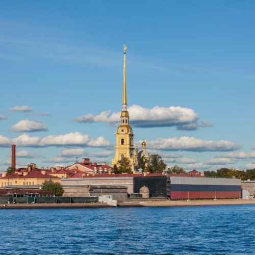 Прогулка на теплоходе с аудиогидом — от набережной Макарова до Финского залива