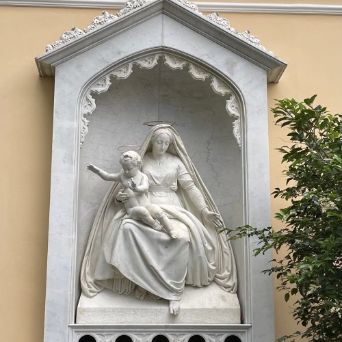 Атмосферная Александрия в Петергофе: когда фонтаны уже посмотрели