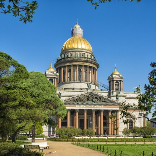 Трансфер из аэропорта с обзорной экскурсией по Петербургу