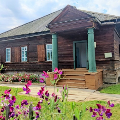 Путешествие по Туве и Хакасии: Западные Саяны, обряды и буддийские храмы