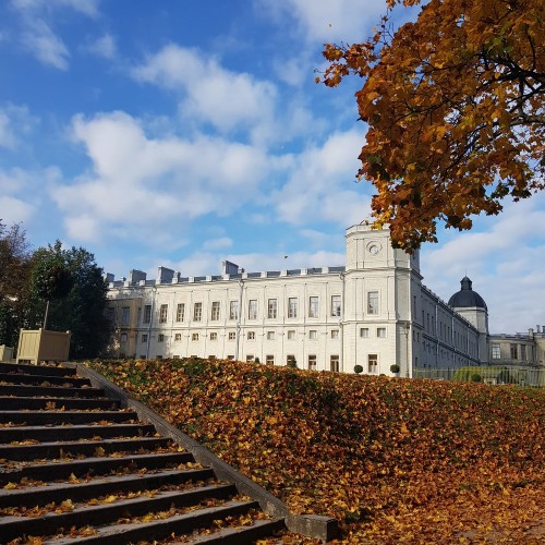 Гатчина: жизнь и любовь сквозь столетия