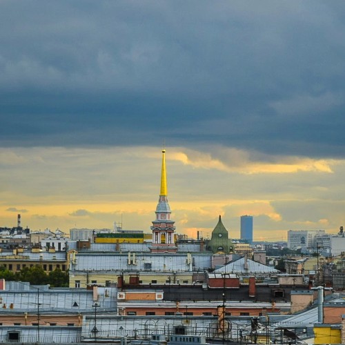 Историческая прогулка по Лиговке с щепоткой стрит-арта