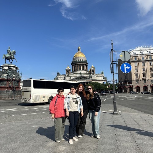 Путешествие по достопримечательностям Петербурга