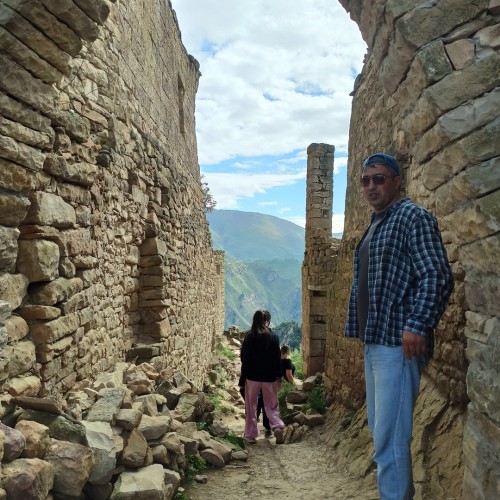 В объятиях гор Дагестана: красивые места, старинные башни и атмосферные аулы