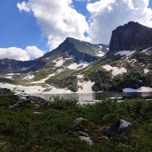Сокровища природного парка «Ергаки»: треккинг с рюкзаками и ночёвками в палатках