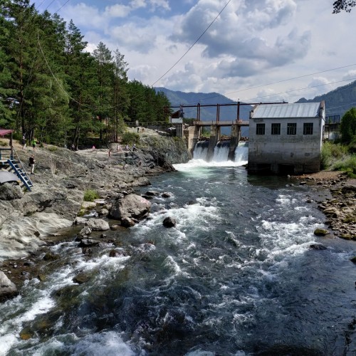 Сокровища Чемала: автомобильное путешествие из Горно-Алтайска