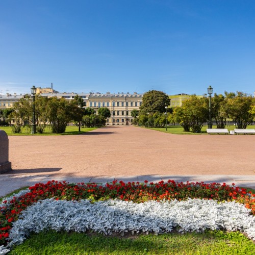 Век Анны Ахматовой