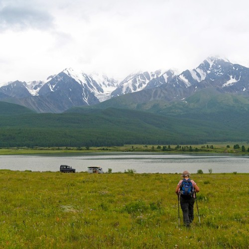 Топовые и необычные места Алтая в мини-группе: Чуйский тракт, озеро Джангыскёль и лёгкий треккинг