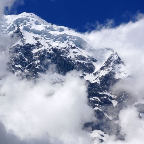 Треккинг налегке в Безенги с размещением в альплагере