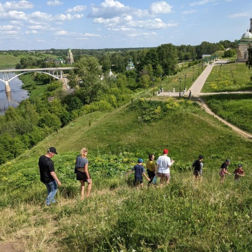 Течёт река Волга: лёгкий сплав на байдарках (всё включено)