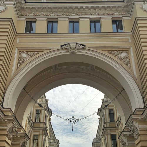 Бытовая жизнь без прикрас: где и как жили петербуржцы