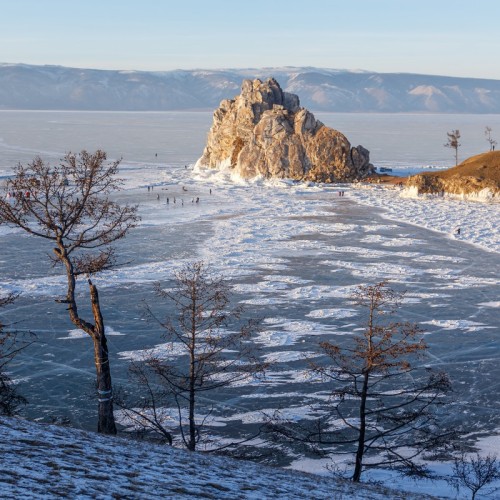 Тажераны и 2 острова Байкала: персональное путешествие на внедорожнике