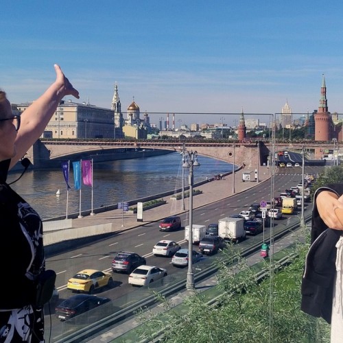 По Москве с историками