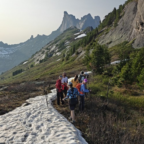 Таёжные водопады парка «Ергаки»: треккинг налегке с ночёвками в палатках