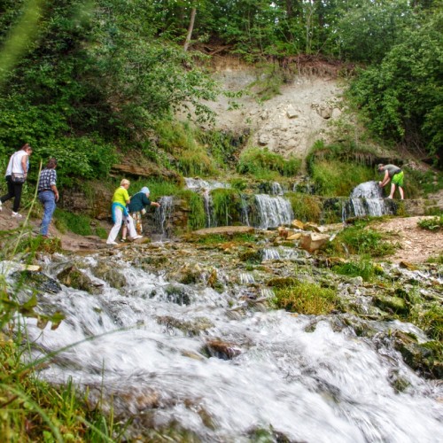 Печоры — Изборск — Псков: однодневная автобусная экскурсия из Петербурга