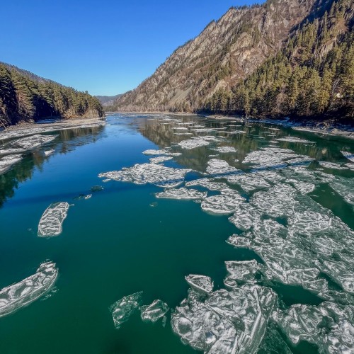 Экскурсия, фотосессия и съёмка рилс в топовых локациях Чемальского района