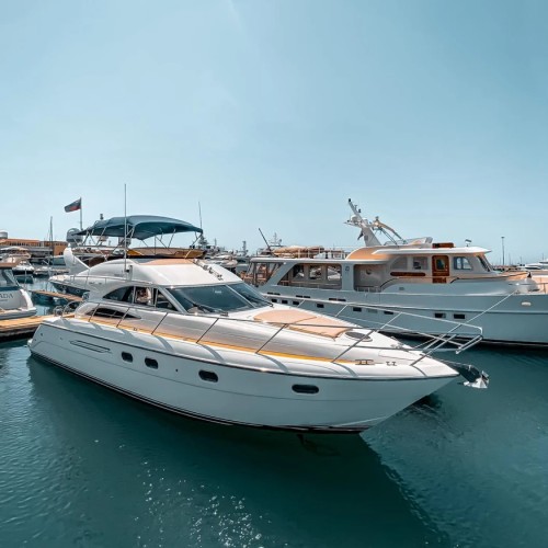 Морская прогулка на яхте Azimut