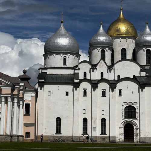 Господин Великий Новгород — из Петербурга на автомобиле