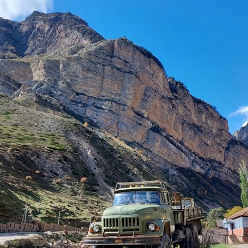 Треккинг в Чегемском ущелье без рюкзаков с проживанием в гостевом доме (всё включено)