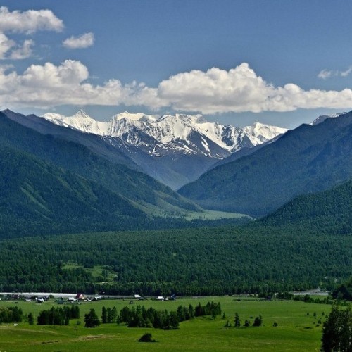 Автопутешествие по Горному Алтаю: Уймонская долина, Белуха и «каменные бабы» (мини-группа)