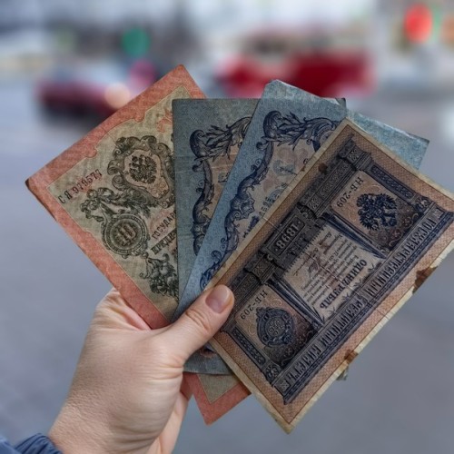 Деньги в большом городе