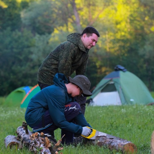 Выходные на реке Илеть для всей семьи: сплав на катамаранах, посвящение в водники и баня