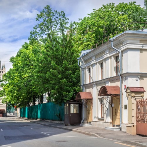 Посольства Москвы: загадки и тайны старинных особняков