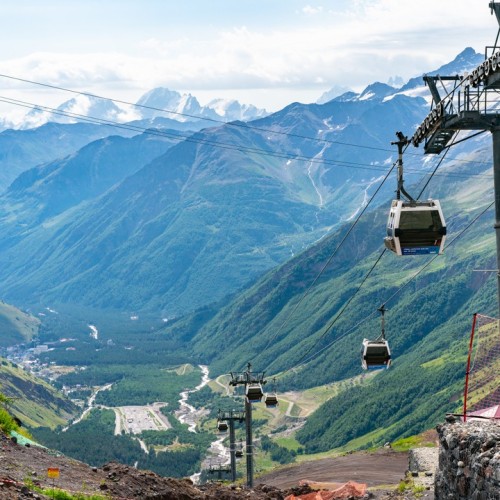 Созвездие гор: курорты КМВ, Домбай, Архыз и Эльбрус