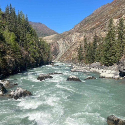 Дорогами Алтая: прогулки по горам и тропам и отдых у озёр и водопадов