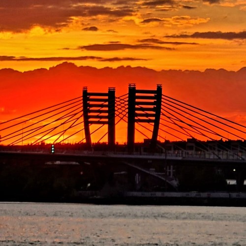 Петербургская ночь и разводные мосты