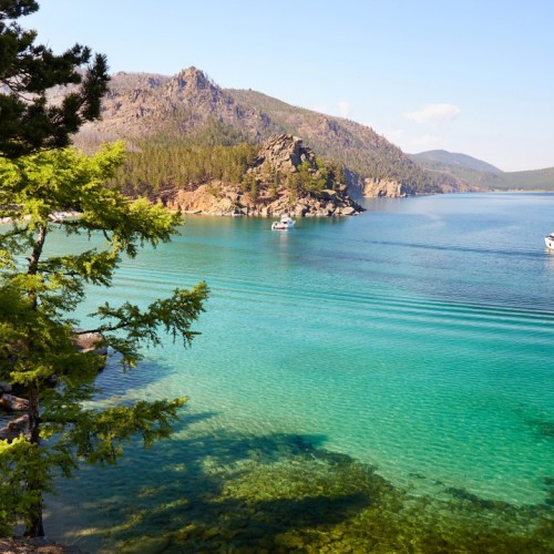 Почувствовать силу природы Байкала: мини-путешествие к бухте Песчаной и в Листвянку