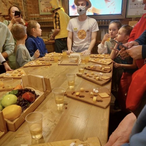 Костромской трип: выходные на Волге с посещением лосиной фермы и дегустацией в Музее сыра