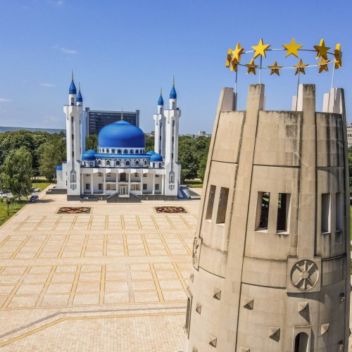 Жемчужины Кавказа: на поезде в 5 республик с национальными блюдами и этношоу