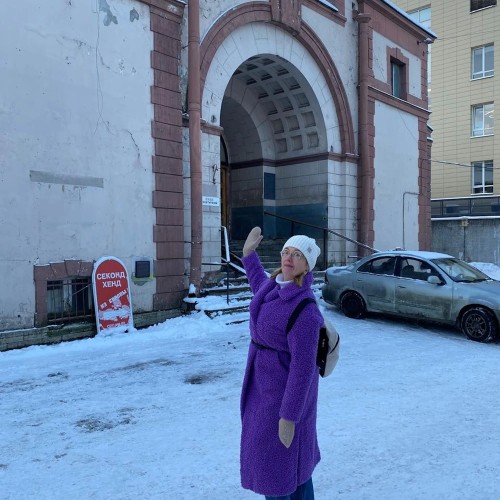 Сытная экскурсия по старейшему рынку Петербурга — с пирожками и чаепитием