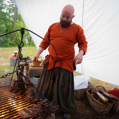 Дорогами викингов: мужской поход по Ладоге на драккаре (всё включено)