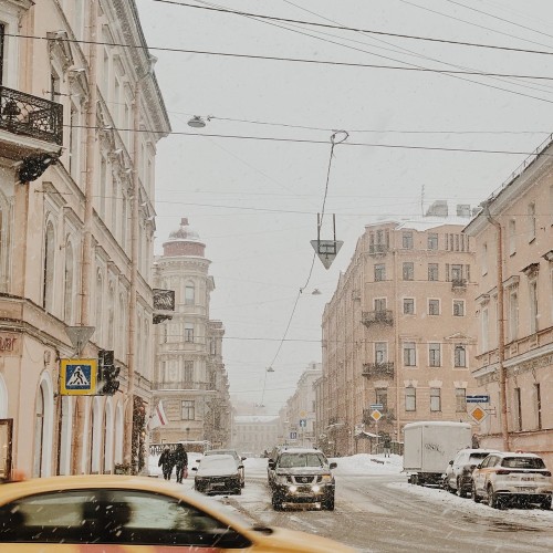 От Сенной до Коломны: тени Петербурга и ароматы прошлого