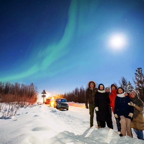 Наедине с северной природой: выходные в лесу с прогулками по Териберке и Мурманску