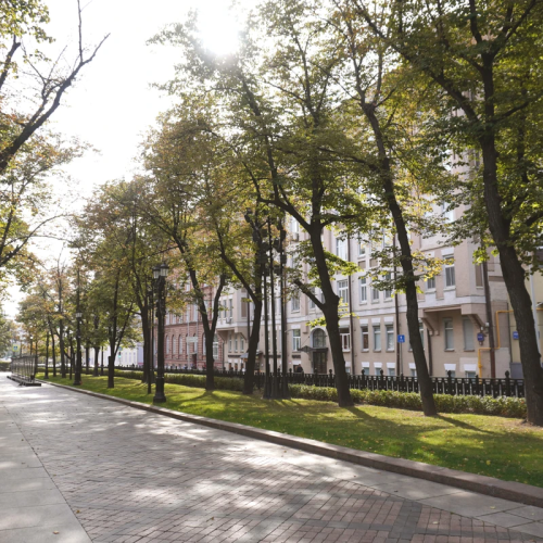Никитский бульвар — драгоценная шкатулка Москвы