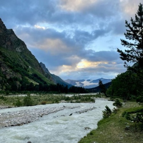Комфортный треккинг в Приэльбрусье в мини-группе