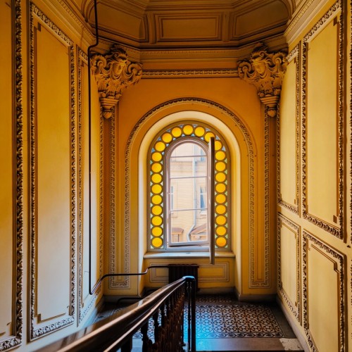 Питер романтиков: дворы, парадные, виды с крыши и коммуналка Довлатова