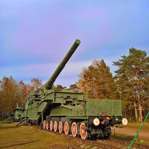 К форту «Красная горка» и «Андерсенграду» — из Петербурга