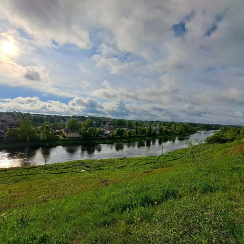 Река с картин: лёгкий сплав на байдарках по Тверце (всё включено)