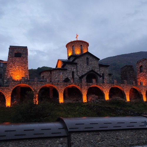 По горным тропам и улицам Владикавказа с комфортом: 3 дня в Северной Осетии