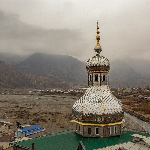 Редкие локации Южного Дагестана: восхождение на Шалбуздаг и аулы-призраки