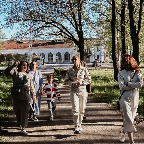 Не фонтаны: прогулка по непарадному Петергофу